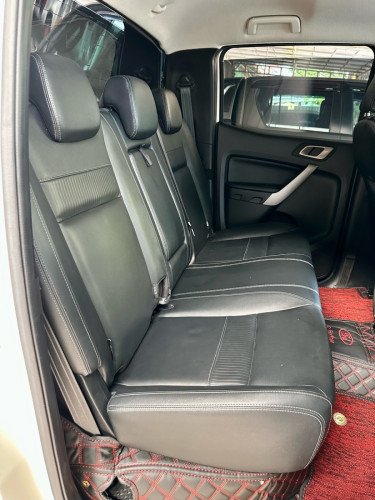 ឡានលក់ Ford Ranger XLT 022 ម៉ាសុីន 3.2