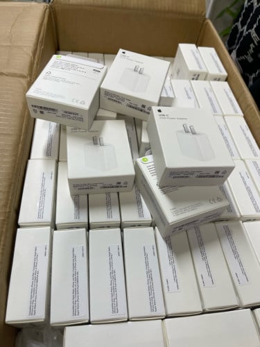 មានលក់ដុំសាកខ្សែសាកiPhone គ្រុបប្រភេទTelegram 060277564