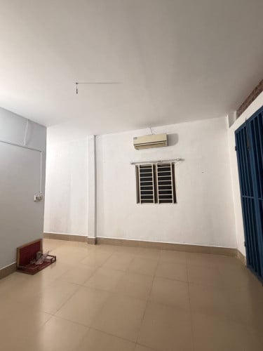 ផ្ទះជួលថ្មី ស្រួលរួសនៅត្រឹមចំងាយតែ១kmជាងពី ផ្សារច្បារអំពៅ ភ្នំពេញ