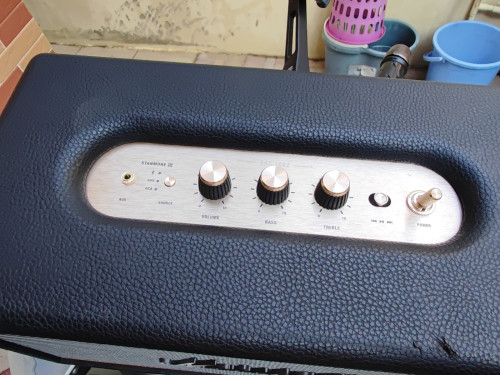 #Marshall  🔊 STANMORE 3 🔊 ( 92% ). 🔊 🔊 ប្រើភ្លើងអត់ប្រើថ្មទេ។ 🔊 🔊  275$  🔊.
