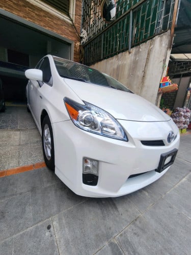 កំពូល ថ្មី prius 2010 option3 មូល100%