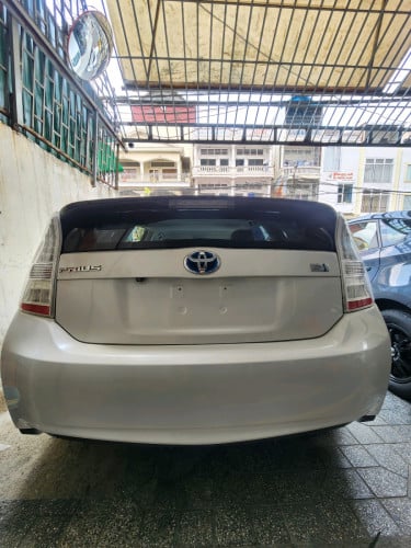 កំពូល ថ្មី prius 2010 option3 មូល100%