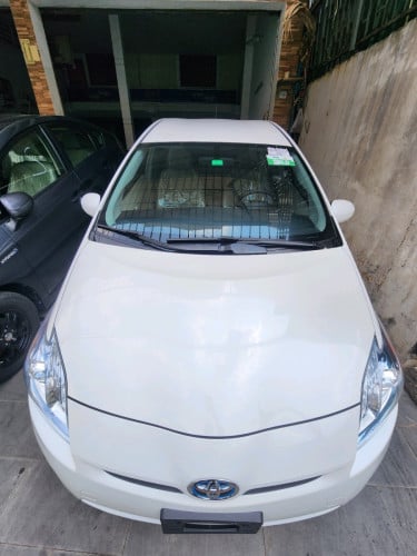 កំពូល ថ្មី prius 2010 option3 មូល100%