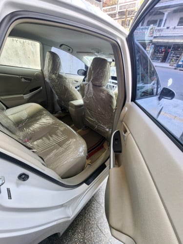 កំពូល ថ្មី prius 2010 option3 មូល100%