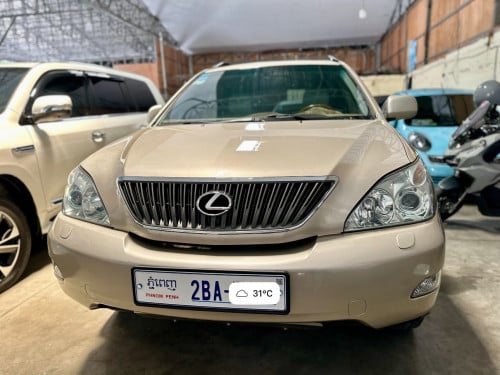 ឡានលក់ Rx330 04 base ប៉ុង2 ម្ចាស់ដើមប្រេីថែ