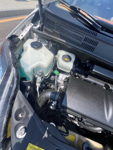 ស្តុកថ្មី ទើបចូល TOYOTA Prius full option 07 ក្នុងលឿង ឡានស្អាត !