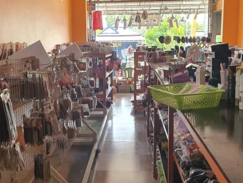 🏦Shop House Available for Urgent Sale at a Special Price (Negotiable).
