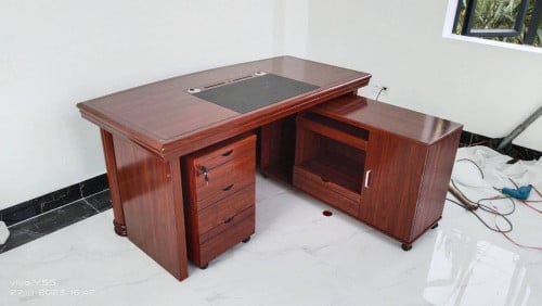 ๐ฅแแปแแถแแทแแถแแแ+แแ
แขแธแแแแแ -Modern Executive Desk+Premium Leather Chair