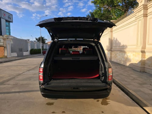 Range Rover Vogue LWB Autobiography ឆ្នាំ 2020 ឡានថ្មីស្អាត