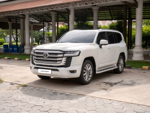 🚗 Toyota Land Cruiser 2022 GX.R Full Option តម្លៃពិសេស $85000 ចចារ