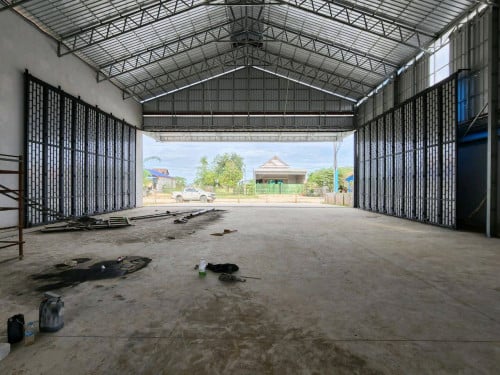 ឃ្លាំងជួល (Warehouse for Rent) ជាប់ផ្លូវជាតិ261