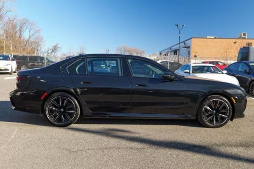 2023 BMW 740I Luxury Sedan