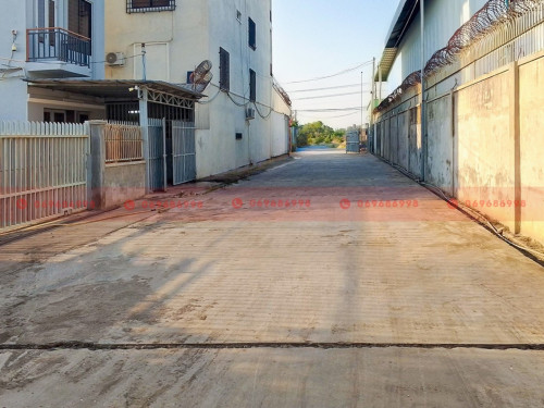 800 Sqm Rear Warehouse With Private Access For Lease In Prek Pnov