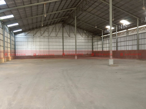 800 Sqm Rear Warehouse With Private Access For Lease In Prek Pnov