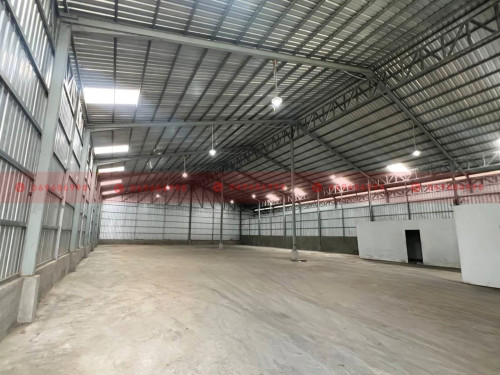 800 Sqm Rear Warehouse With Private Access For Lease In Prek Pnov