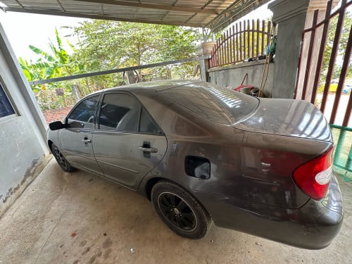 camery 2002ប្រផេះ​ 7550$
