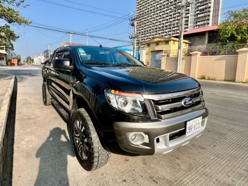 Ford 012 2.2 អូតូកាពីតាស់ឆ្វេងសុីន ធានាឡានអត់បុក ប៉ះ រំលោះសុទ្ធបាន