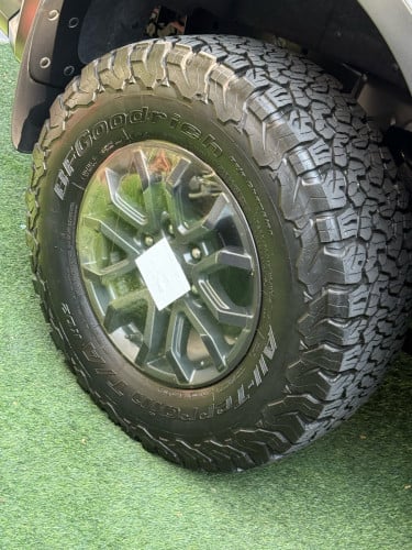 Ford Ranger Raptor 2023 សាំង​ , ស្លាកលេខ​ PP ម្ចាស់ដេីម​ទិញខ្លាញ់គោ​