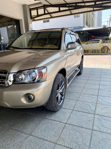 Highlander 05 ម៉ាសុីន4ប៉ុង1សំនុំសុីនម្ចាស់ដេីមរំលស់សុត100%បាន