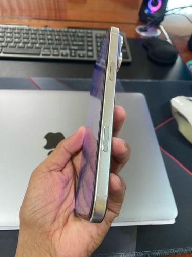 iPhone 16promax 512G លក់ប្រញាប់លុយចូលឆ្នាំ