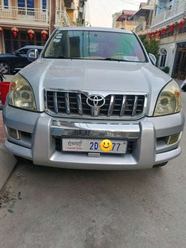 Land Cruiser Prado 04 (ម៉ាស៊ីន២.៤ សាំង)