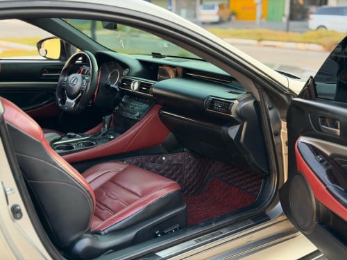 LEXUS RC200T 2016 F-Sport