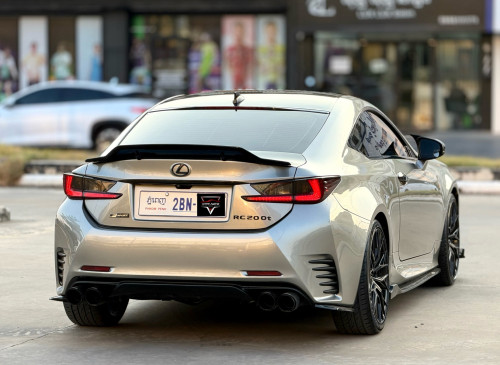 LEXUS RC200T 2016 F-Sport