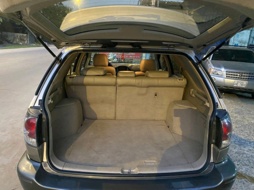 Lexus rx 300 2003 p2