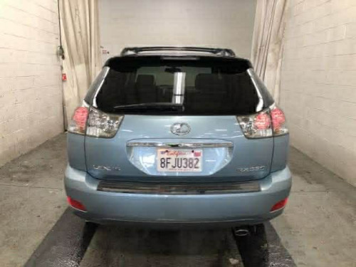 Lexus Rx330 2005 half full