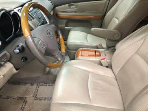 Lexus Rx330 2005 half full