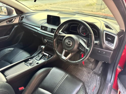 MAZDA3- 2020 (បង់ពន្ធពេញ)
