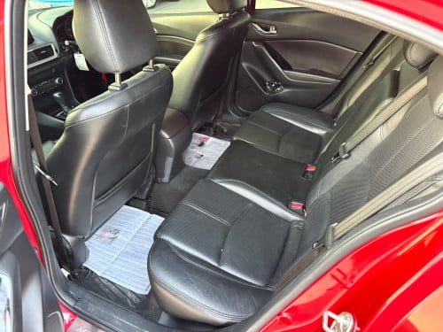 MAZDA3- 2020 (បង់ពន្ធពេញ)