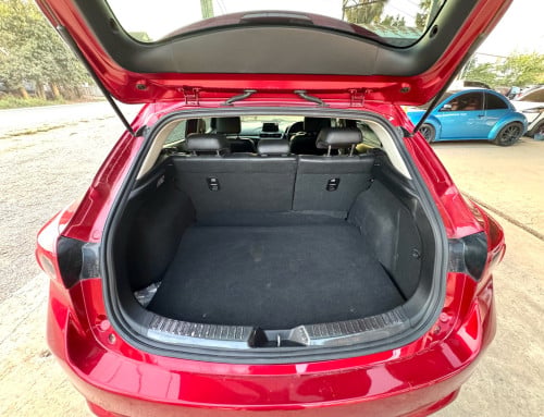 MAZDA3- 2020 (បង់ពន្ធពេញ)