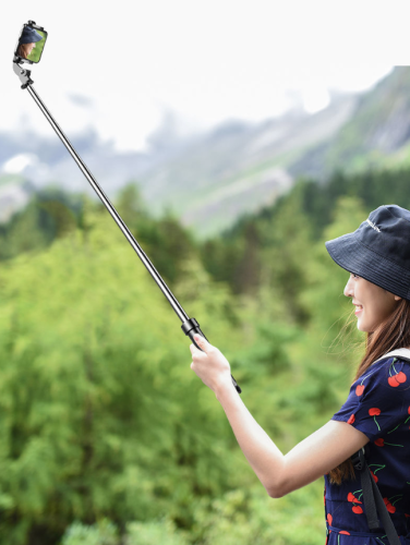 Mobile phone selfie stick universal multi-function Bluetooth tripod Android camera artifact