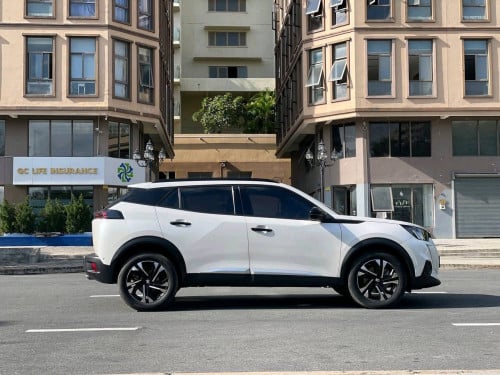 Peugeot 2008, 2022 FULL-OPTION ្មីខ្លាំងតម្លៃល្អ