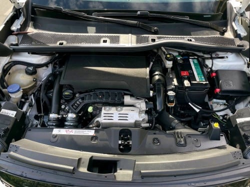 Peugeot 2008, 2022 FULL-OPTION ្មីខ្លាំងតម្លៃល្អ