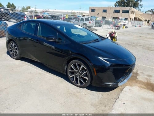 Prius 2023 XES