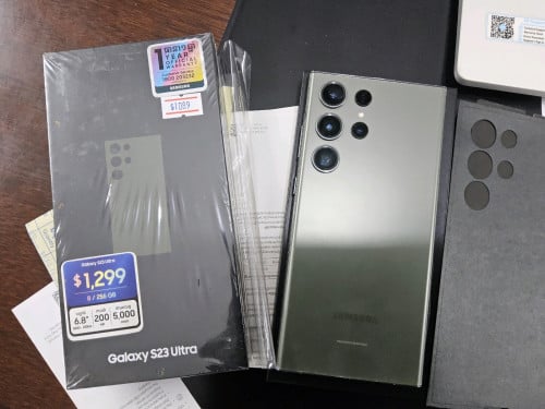 Samsung galaxy S23 Ultra 256G លក់បាទ
