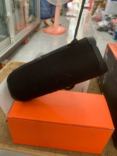Speaker JBL Flip6 Grade A