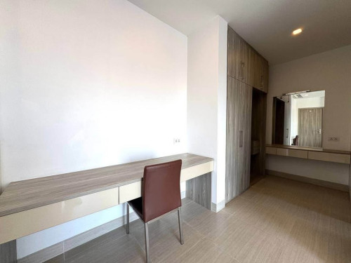 SPECIOUS TWO BEDROOM FOR RENT-NEAR RUSSIAN MARKET๐