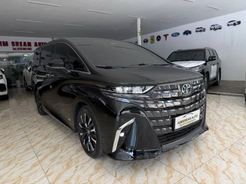 TOYOTA ALPHARD 2024