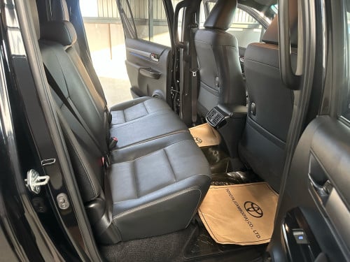 Toyota Hilux Revo Rally Full Option 2025