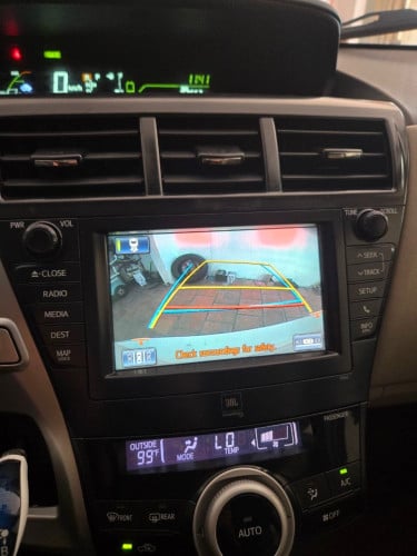 TOYOTA PRIUS V FULL ADVANCE ឆ្នាំ2012