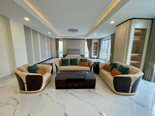 Villa for RENT! โข Location: Borey PH Boueng Snor.