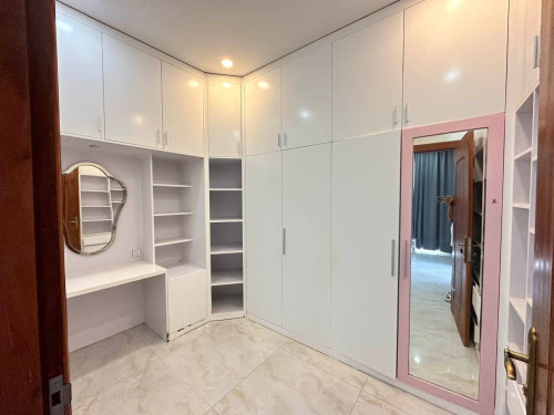 Villa for rent near xihu