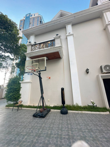 Villa for rent near xihu