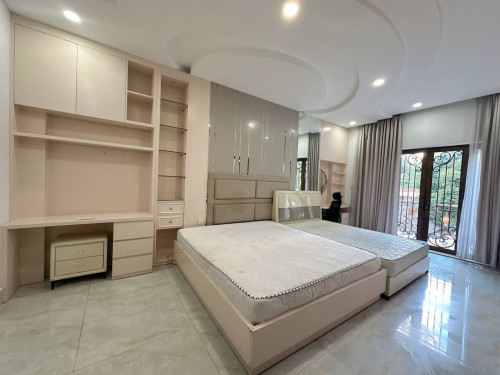 Villa for rent near xihu