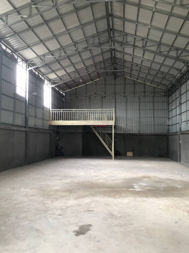 Warehouse For Rent
