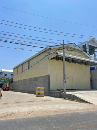 Warehouse For Rent