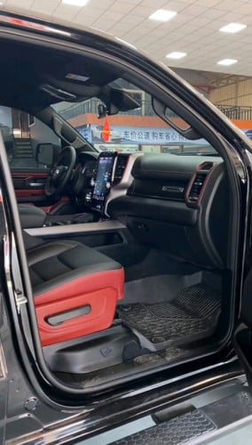 YP Auto Car